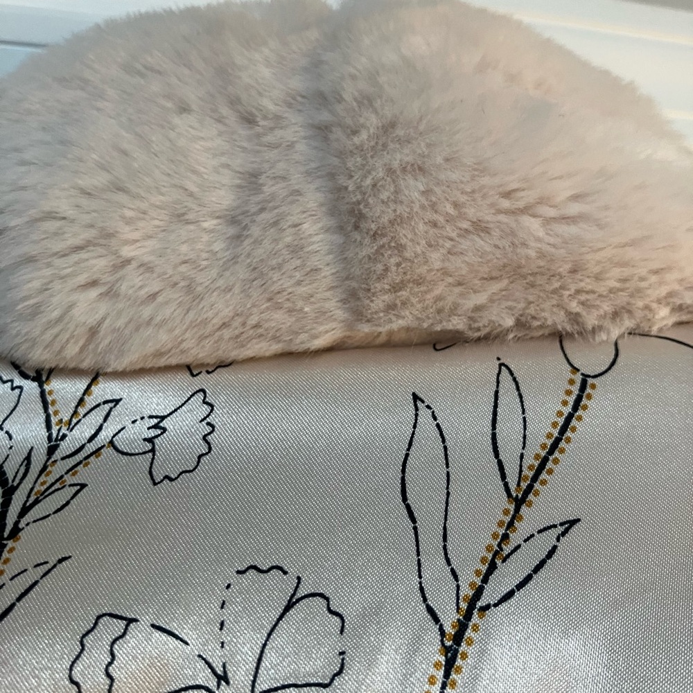 Chico's Cream Floral Faux Fur Jacket - Picture 12 of 15